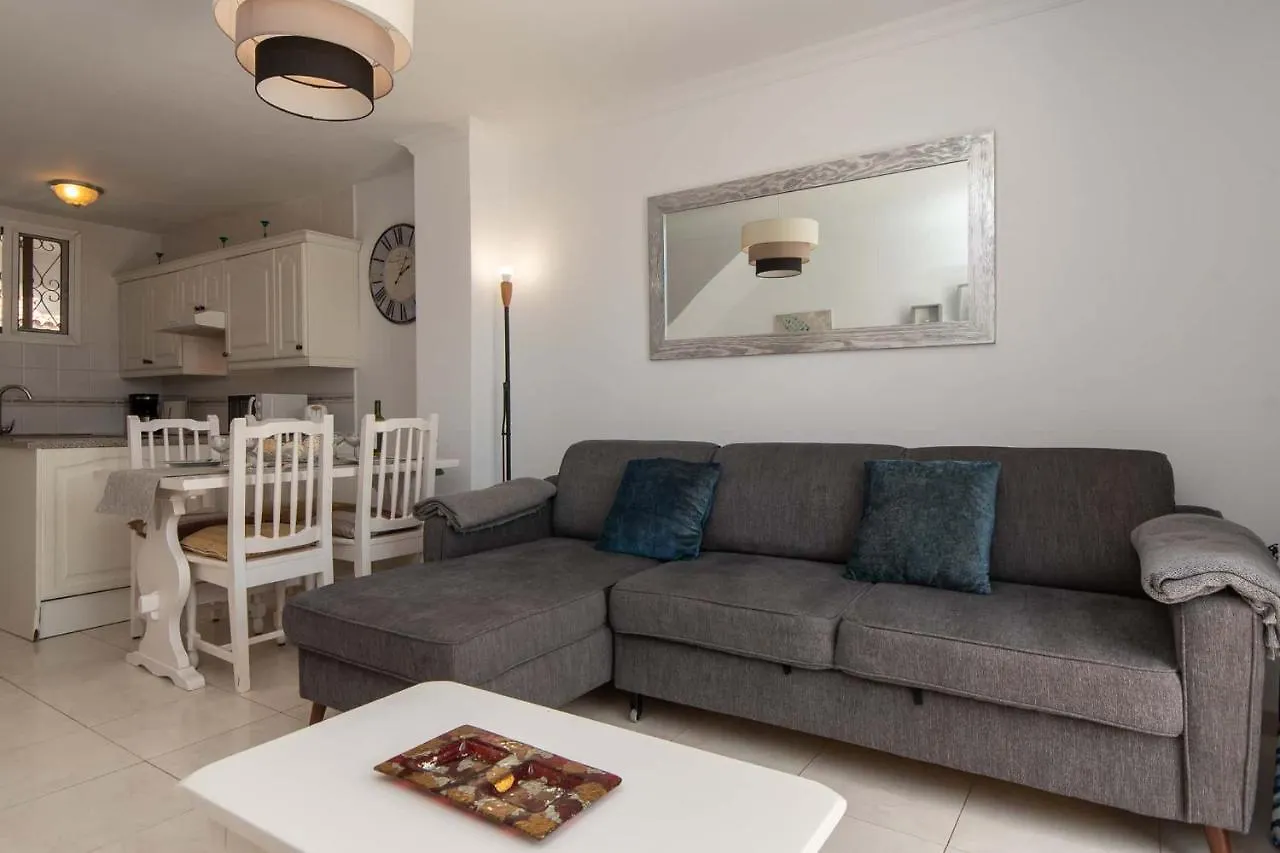 Parque Santiago II 2 Bed Apartment Playa de las Americas